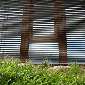 vertical blinds